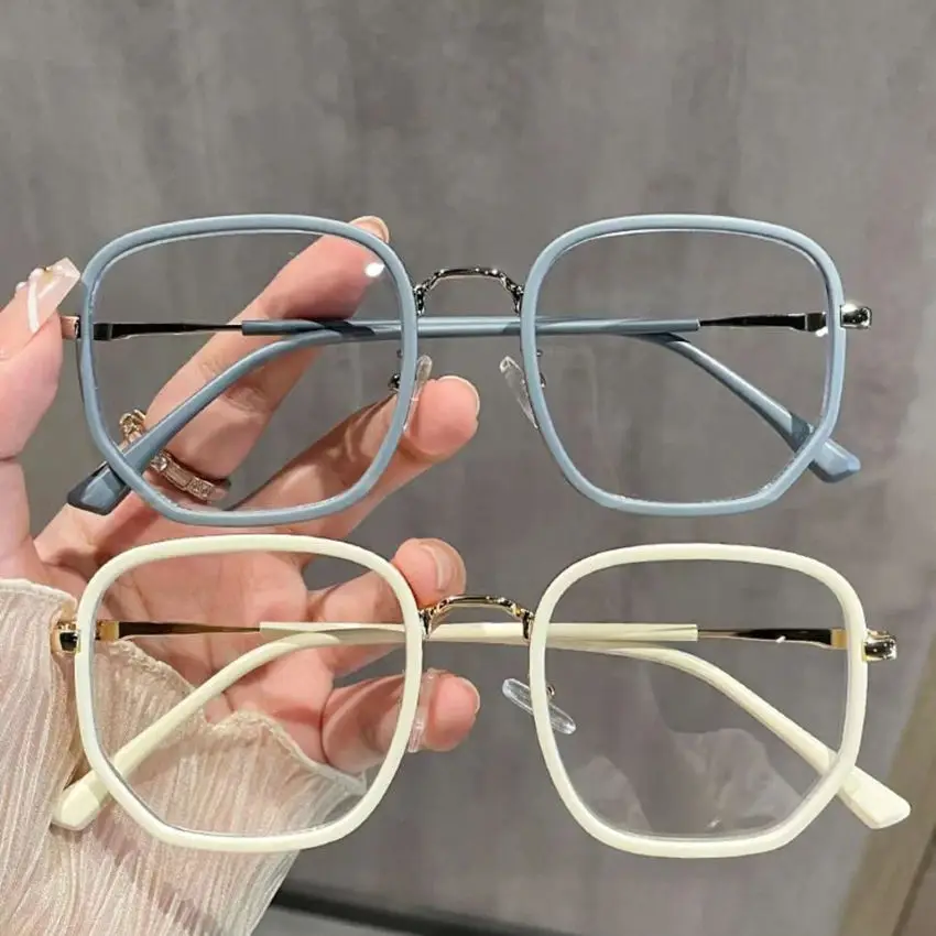 

New Fashion Myopia Glasses for Women High Definition Eye Protection Anti Blue Light Flat Lens Trendy Computer Eyeglasses