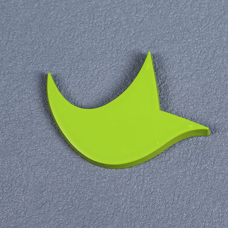 Aangepaste ABS gegalvaniseerde geschilderde plastic borden auto staart belettering afdrukbare onregelmatige naamplaatjes