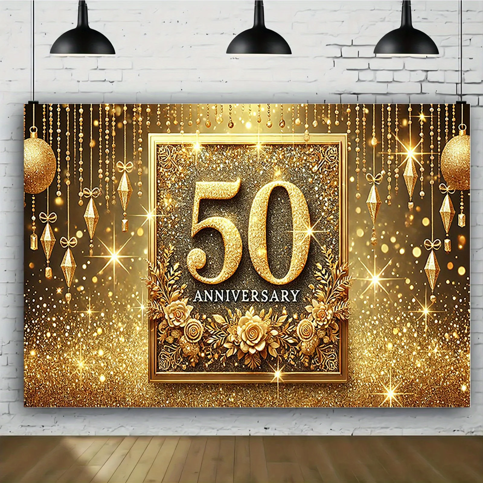 

Баннер 50-летия из золотистого блестящего полиэстера на свадьбу, дни рождения, юбилеи - универсальные праздничные украшения.