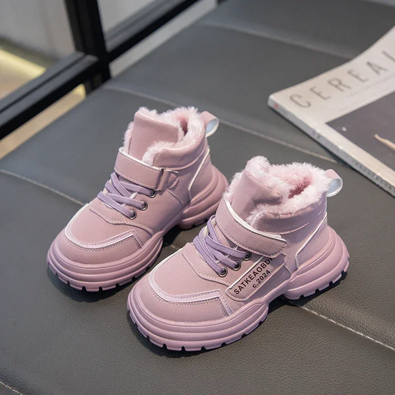 Boys Girls Short Boots with Fur Kids Sports Boots Warm for Winter 2024 New Fashion Sweet Students Ankle Boots Non-slip Soft Sole