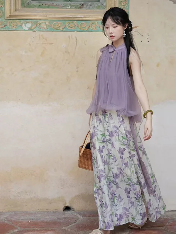 

Elegant Purple Floral Print Two-Piece Set Women's Fashion Summer 2025 Hanging Neck Top Half Skirt High-End Feeling