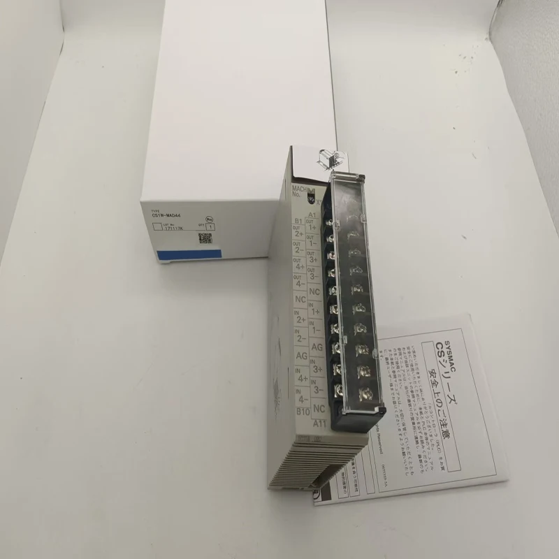 New original module PLC CS1W-MAD44