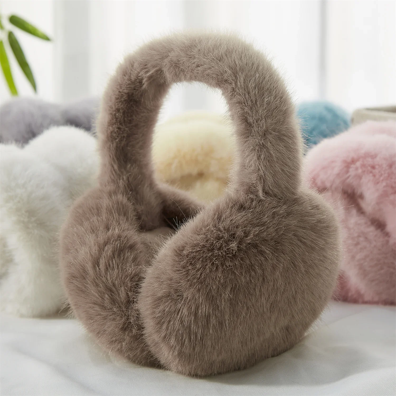 Anjj Cute Bear Brown Earmuffs 2025 Winter New Popular Thickened Plush Imitation Rabbit Fur Ear Muffs for Family Member Gifts