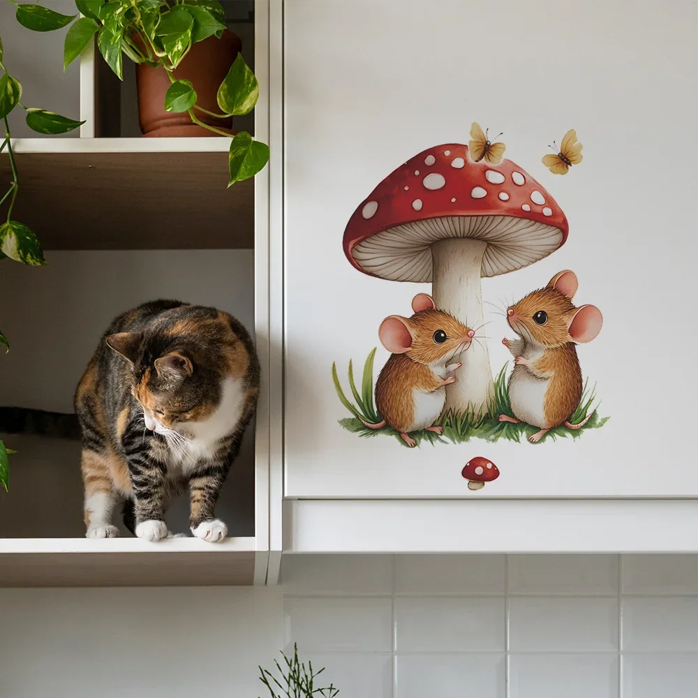 Cute Red Mushroom Little Mouse Animals Wall Stickers for Room Children Kids Room Bedroom Home Decoration Wall Decals