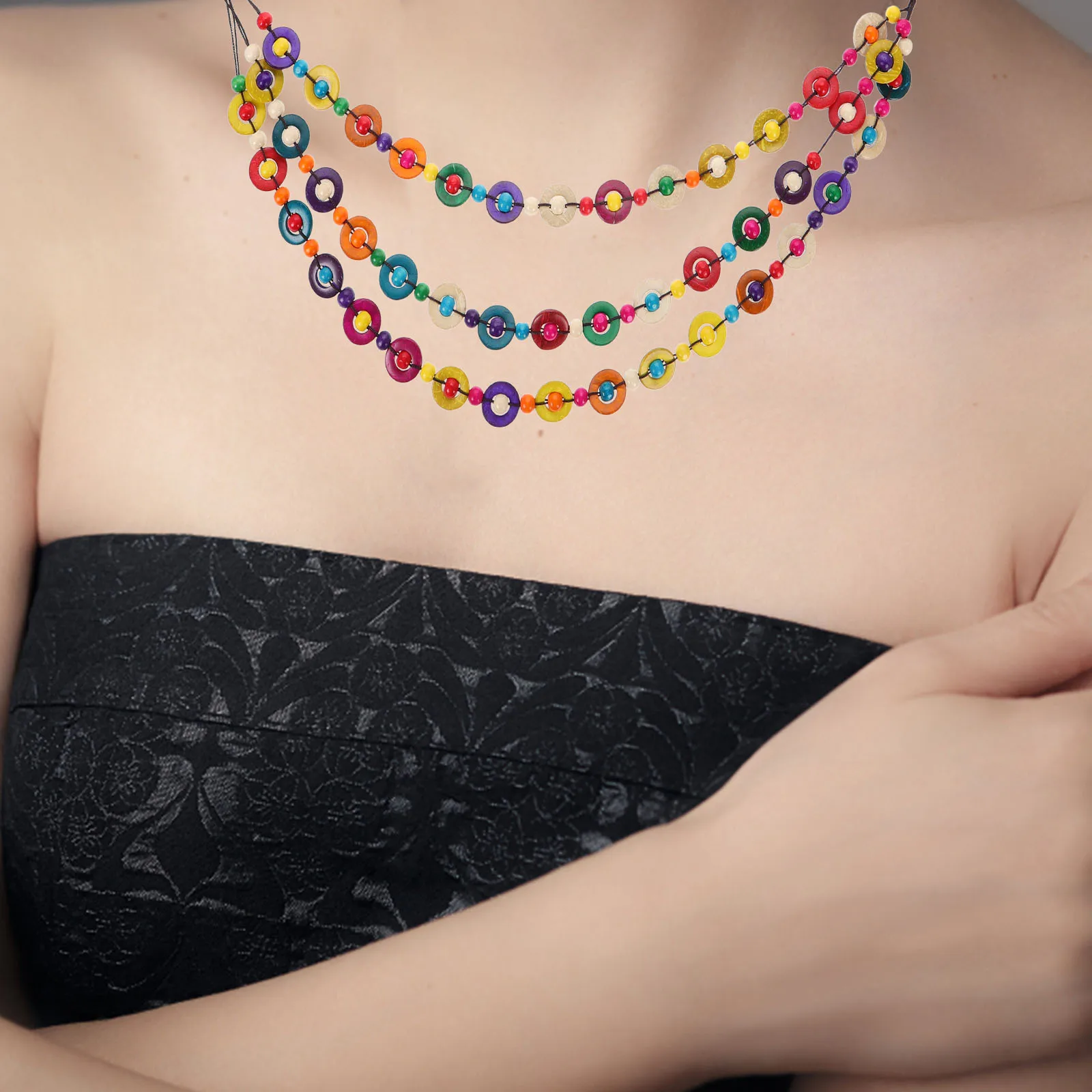 

Coconut Shell Bead Necklace Handmade Boho Choker Natural Wood Beaded Jewelry For Women Ethnic Long Necklace Vacation