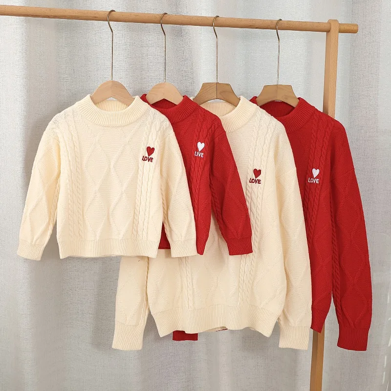 

‌2026 New Year Family Matching Red Sweater for Parents Kids Couple Christmas Father Mother Child Baby Pullover