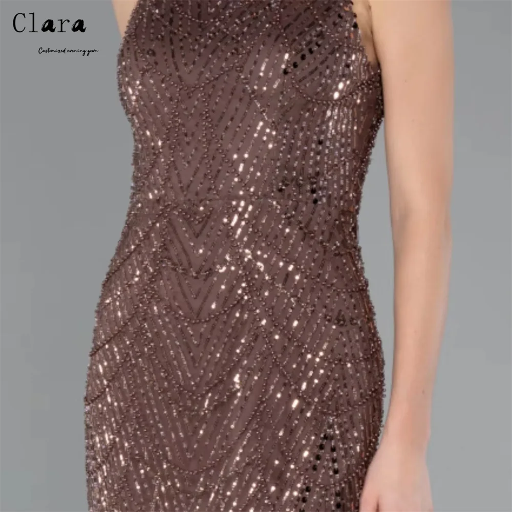 Clara Abiti da sera eleganti senza maniche con scollo tondo personalizzato a coda di pesce con spalle scoperte per abiti da festa eleganti di lusso da donna 2025