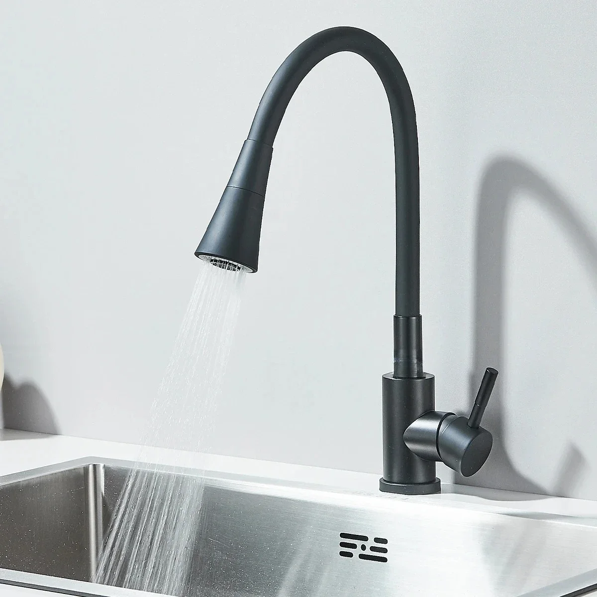 

Kitchen Faucets Flexible Pipe Hot and Cold Mixer Tap 360° Rotation Basin Sink Faucet Deck Mounted Black Single Handle Faucet