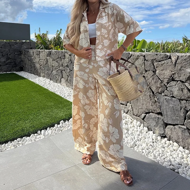 

Casual Summer Street Outfit Holiday Pattern Printed Loose Women's Suits Vintage Lapel Short Sleeve Top & Long Pants 2 Piece Set