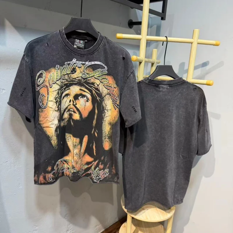 Retro Distressed SAINT Prayer Portrait  Print T-shirt Trending High Quality Black Loose SAINT Streetwear Casual Short Sleeve