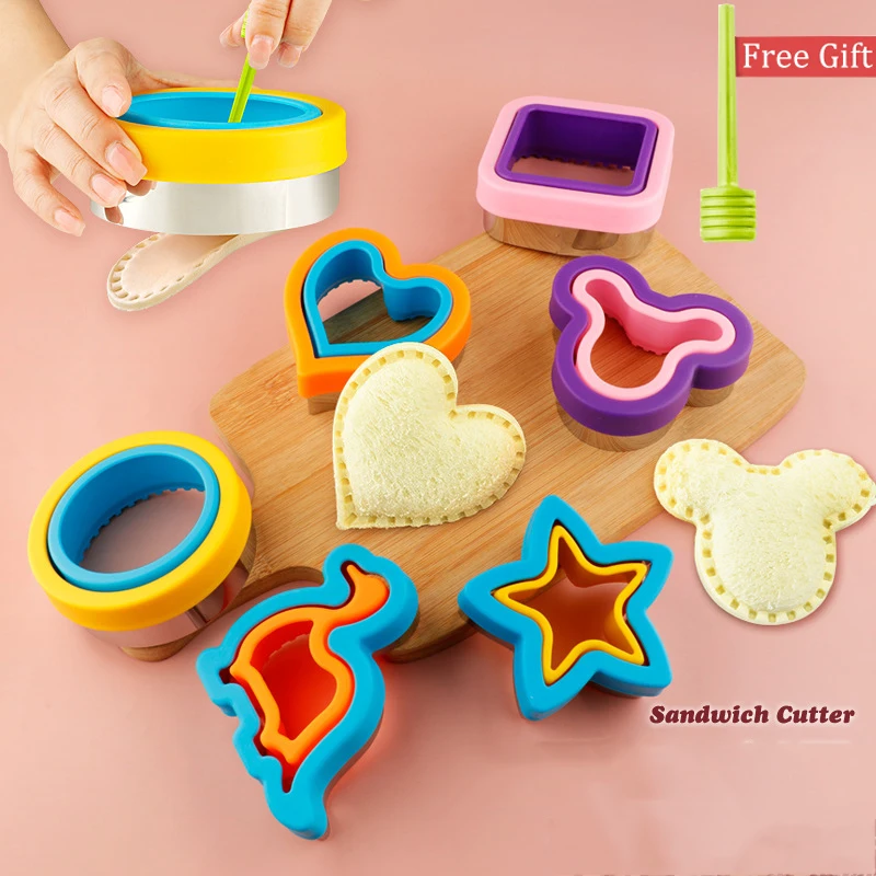 Sandwich Cutters And Sealer Set for Children Kids Food Cookie Bread Mold Maker Kitchen Baking Tools