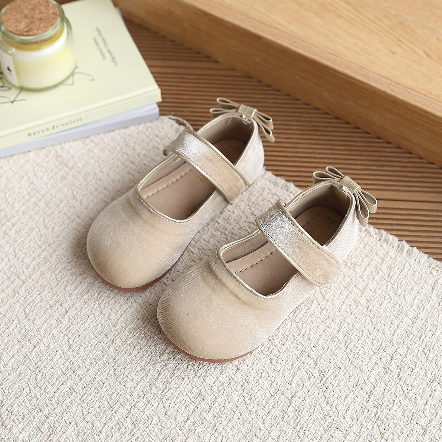 

New Girls Velvet Flats Children Simple Soft Shoes All Seasons Fashion Bowknot Casual Daily Footwear for Kids Shoe