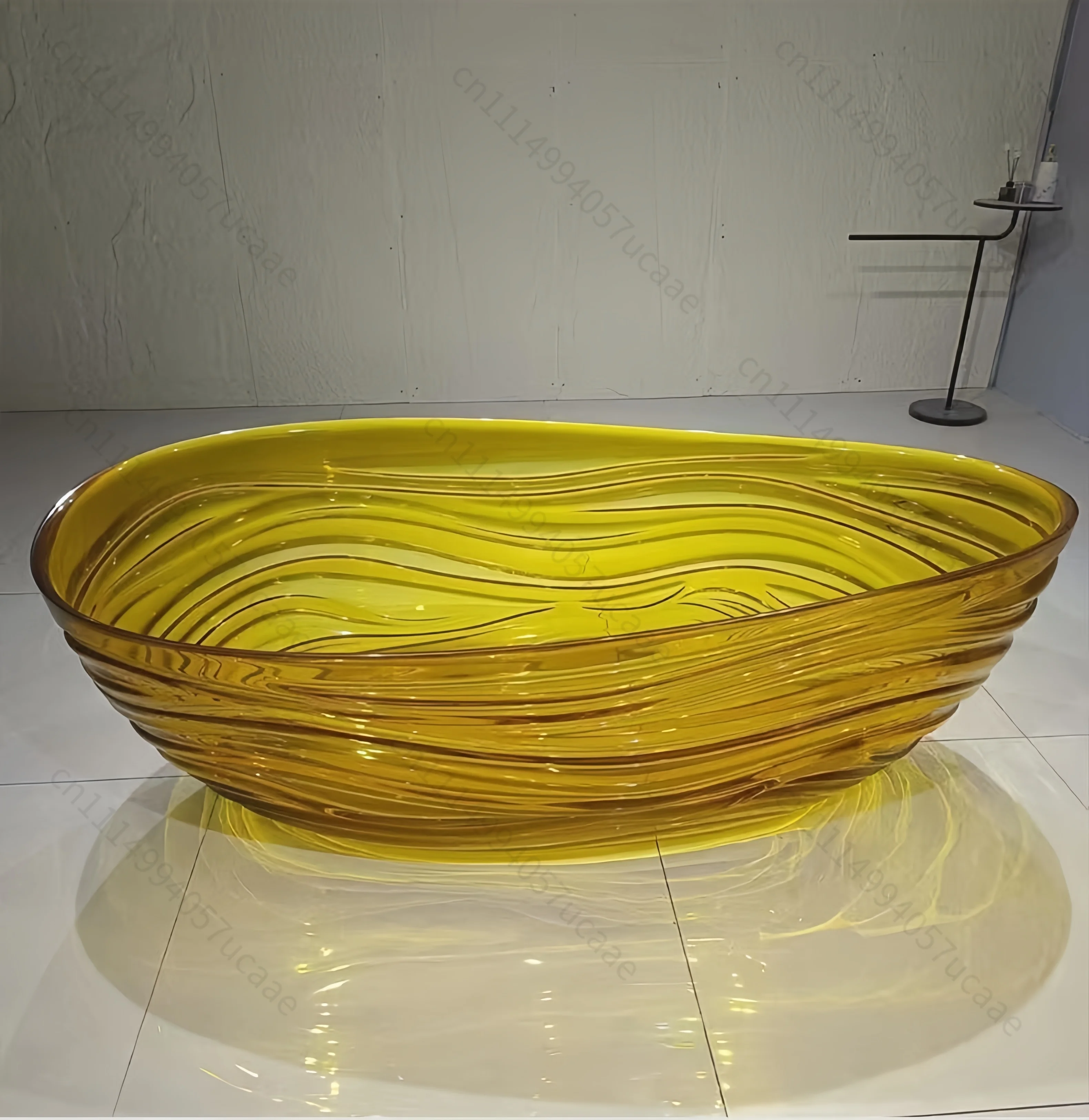 Modern Durable Transparent Resin Freestanding Bathtub Drainer with Soaking Function and Water Wave Design