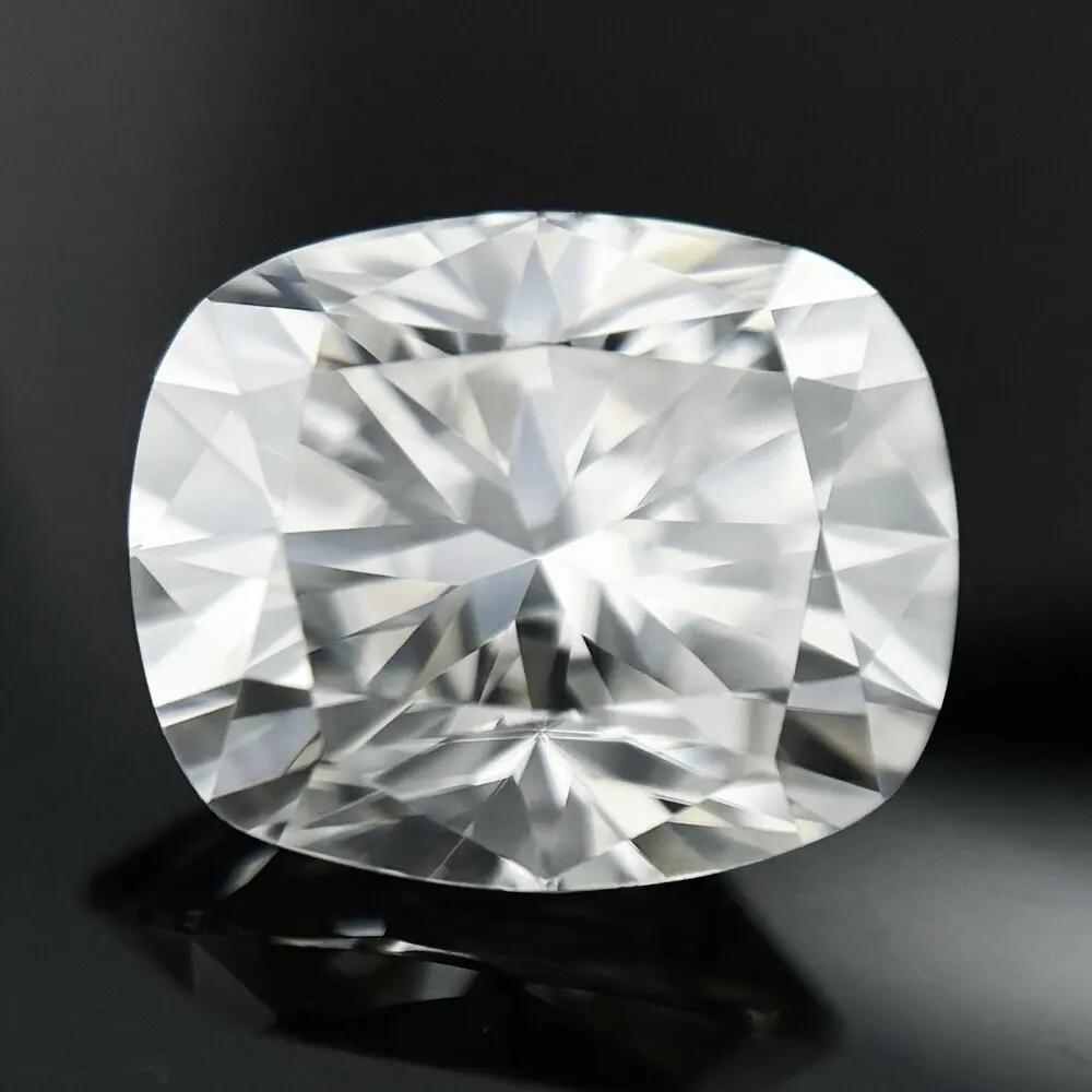 

Rectangle Shape Cushion Brilliant Cut 0.8~5 Carat D Color White Moissanites Stone VVS1 Grade With GRA certificate