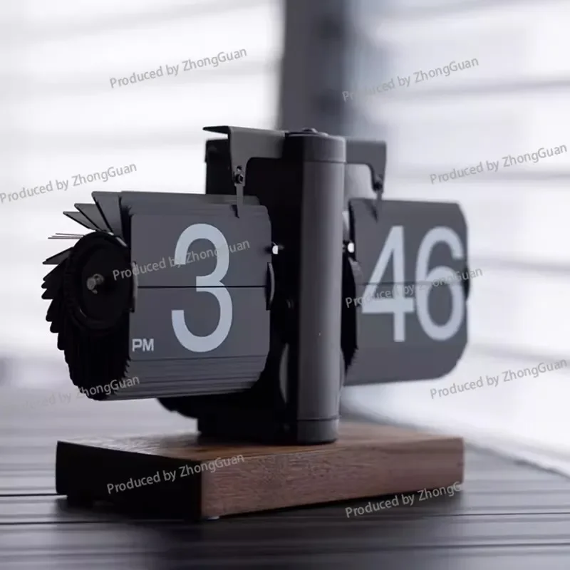 Creative Beech Walnut Automatic Flip Clock Complex Living Room Ornament Desk Clock Mechanical Clock Pendulum Home