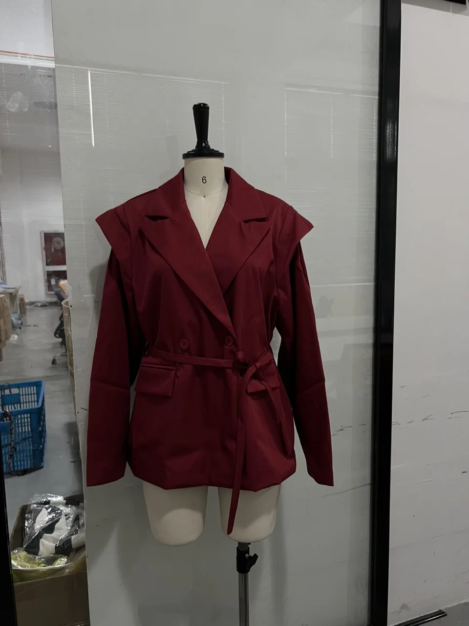 Tossy Elegante Anzugjacke für den Arbeitsweg, Damen, mit Schnürung, lockerer Schnitt, Taschen, Patchwork-Design, Revers, Party-Look, Oberbekleidung für Damen, Bandage-Mantel, Jacke. – Detail 13