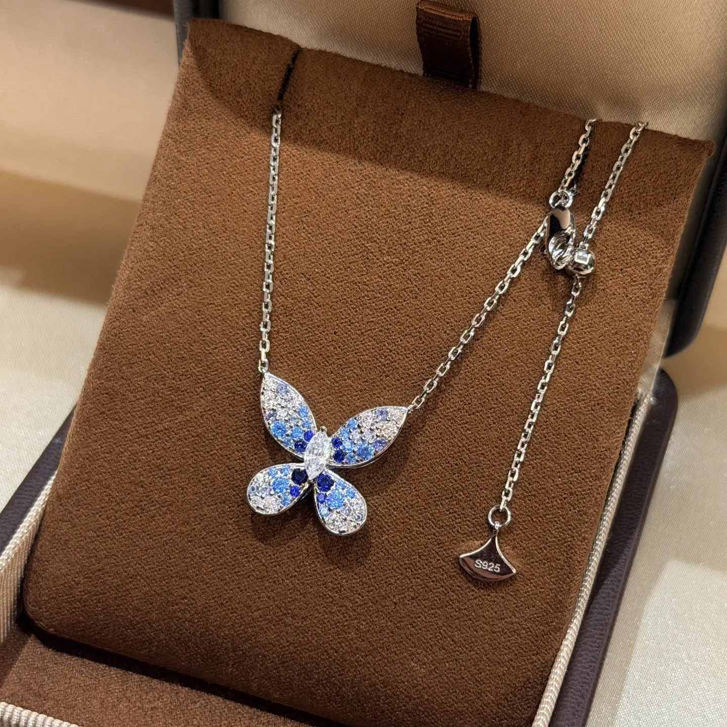 Nowe srebrne kolczyki, pierści – Diamond Stud Earrings recenzja i cena