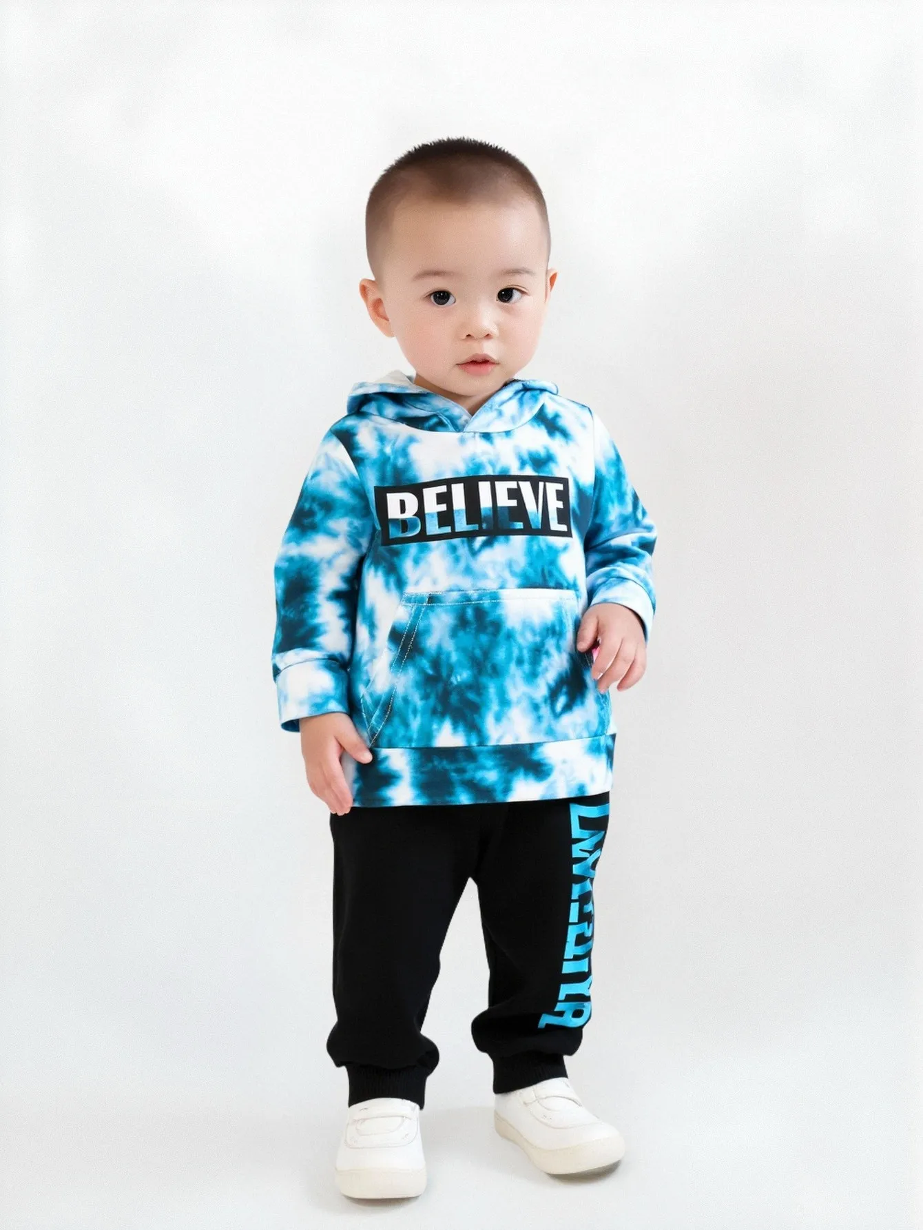 Two piece set of baby boys' letter printed blue tie dye hooded long sleeved sweatshirt and letter printed black long pants set