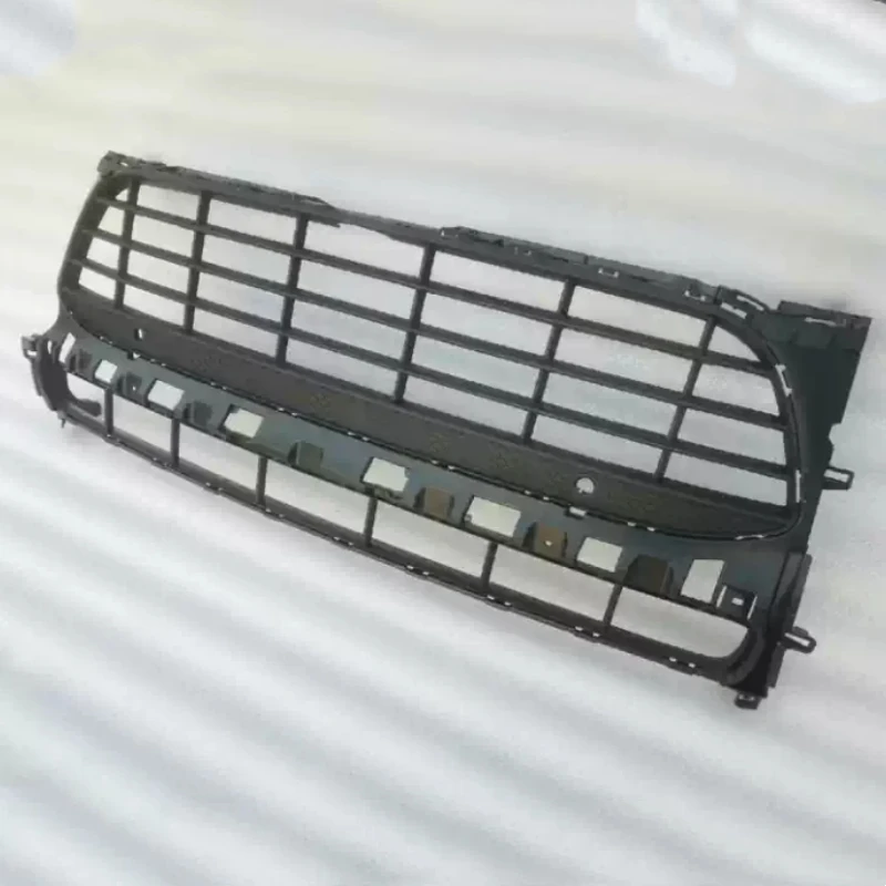 Front Bumper Grille for Porsche Macan 2019-2023 Radiator Grill Front Bumper Net Auto Parts Car Accessories