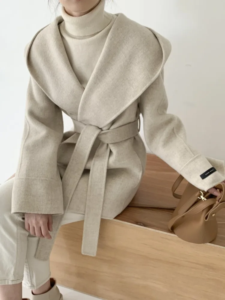 

Chic Autumnal Woolen Coat with Waist-Cinching Dstring Hood Long Sves And ket Design Pure Color Commute Sle Women's...