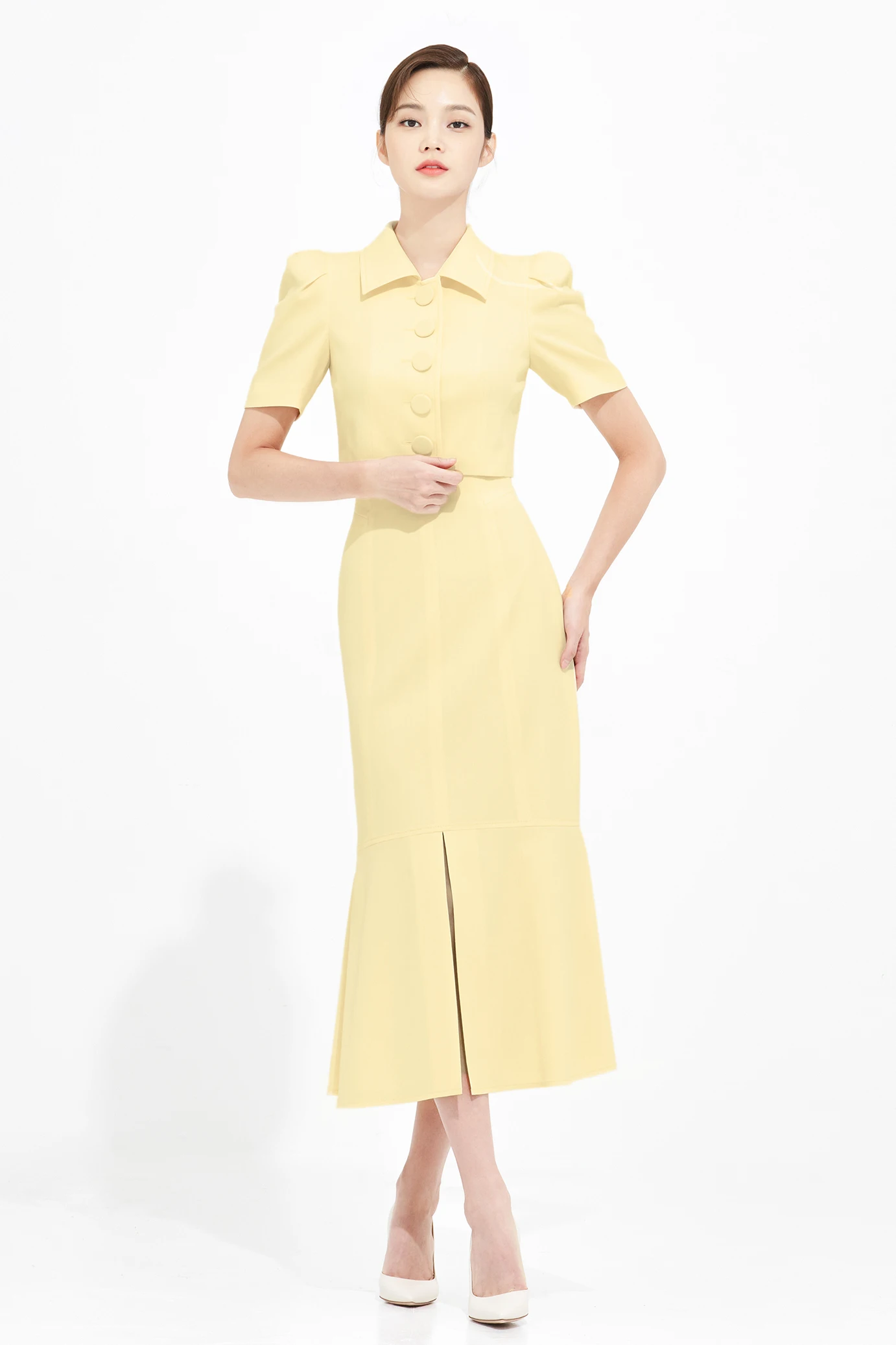 กระโปรงเอวสูงทรงเอ midi หรือชุดเซ็ตผู้หญิงสำหรับฤดูร้อน ทรงเข้ารูป แฟชั่นลำลองสำหรับผู้ใหญ่ ชุดลำลอง