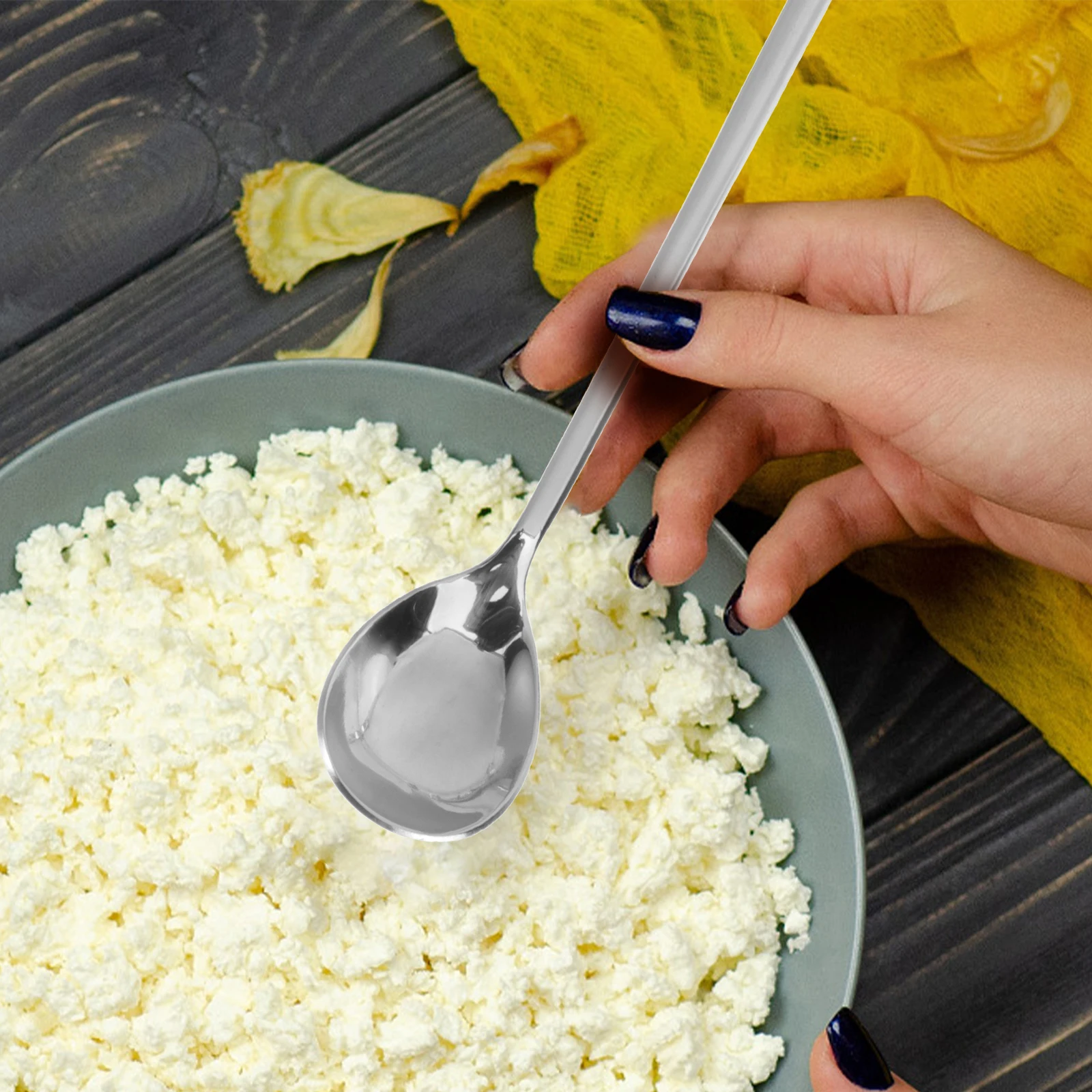 

4 pcs Christmas Tree Spoons Stainless Steel Rust-Proof Mixing Spoons For Coffee Dessert Creative Kitchen Utensils Household