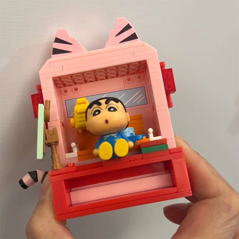 

Wonder Moon Crayon Shin Chan Cute Magnetic Fridge Calendar Building Blocks Blind Box DIY Assemble Toy For Anime Fans Home Decor