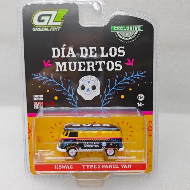 

Greenlight масштаб 1:64 T2 Van 2025 30525, имитация сплава, модель автомобиля, статическая коллекция, украшенные праздничные подарки, игрушки, сувенирный подарок