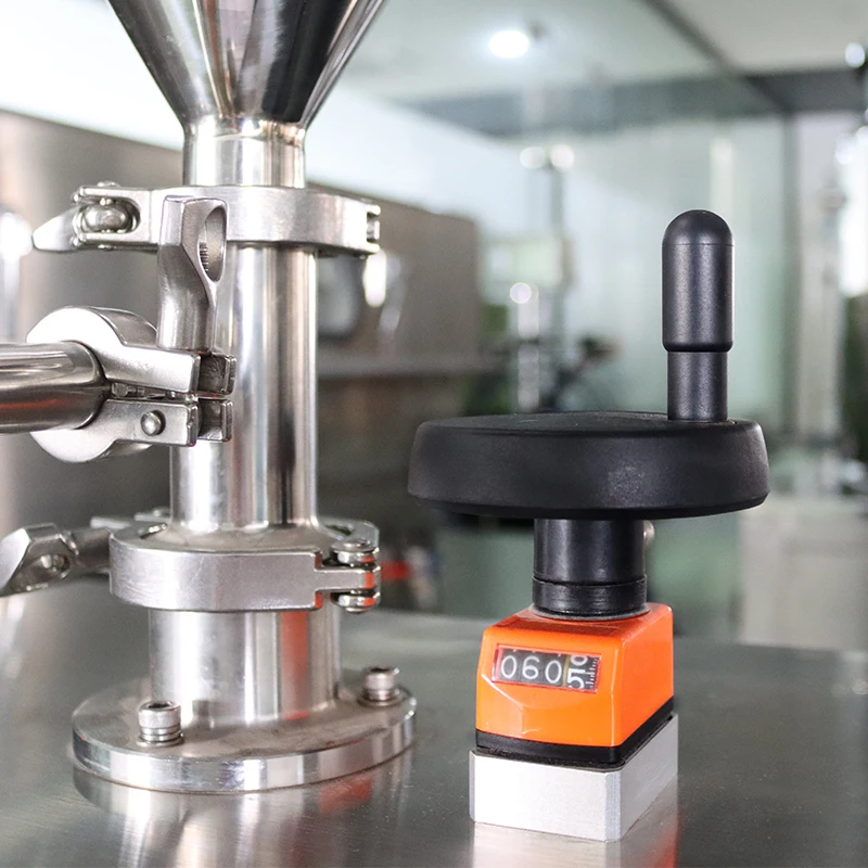 ماكينة تعبئة السوائل اللزجة بسعر الجملة من الشركة المصنعة ماكينة تعبئة نصف أوتوماتيكية للكريمة/المعجون