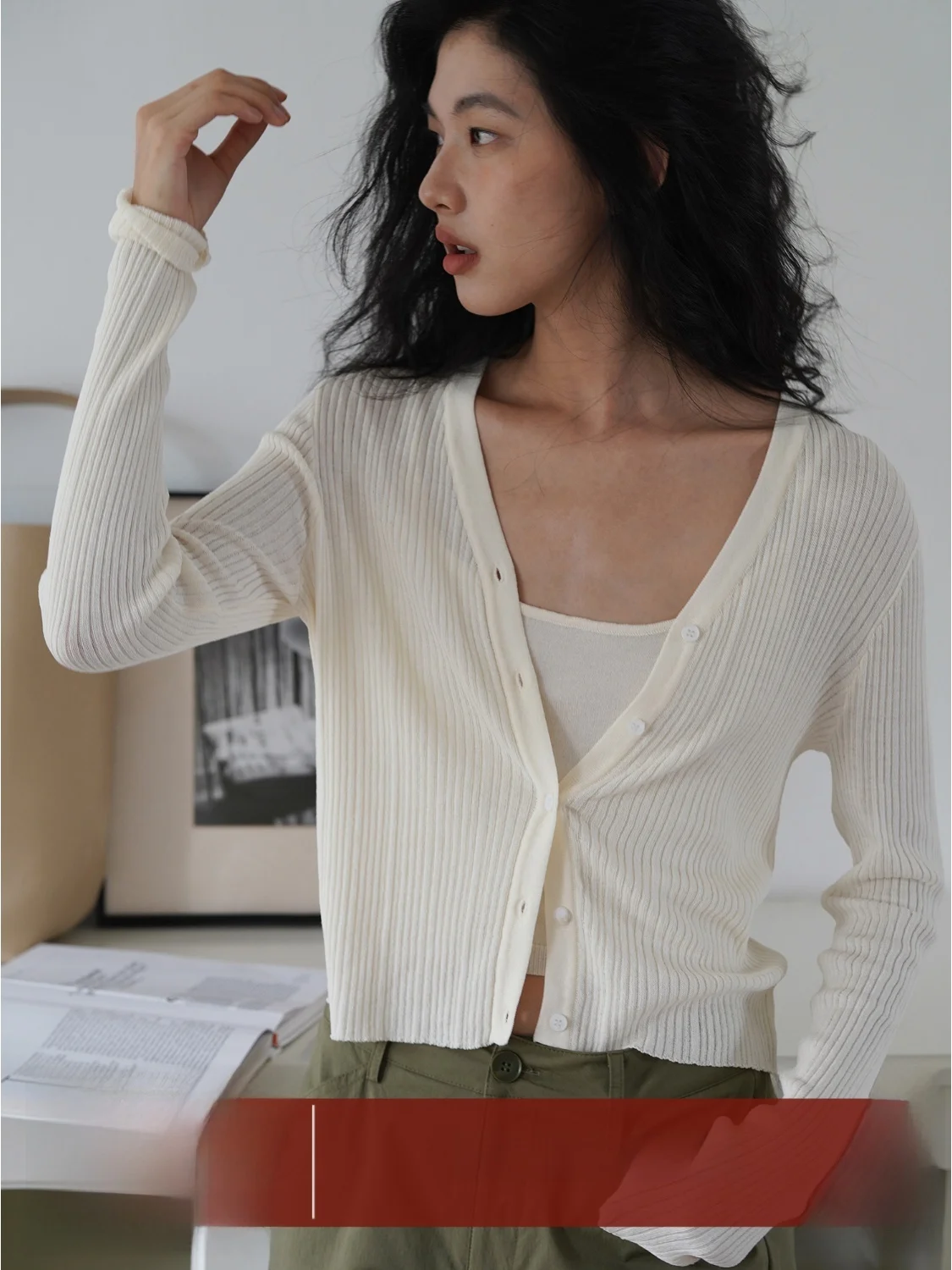 

EIGHTHMONTH Белый или вязаный открытый кардиган, женский тонкий многослойный корейский солнцезащитный жилет, комплект из двух предметов