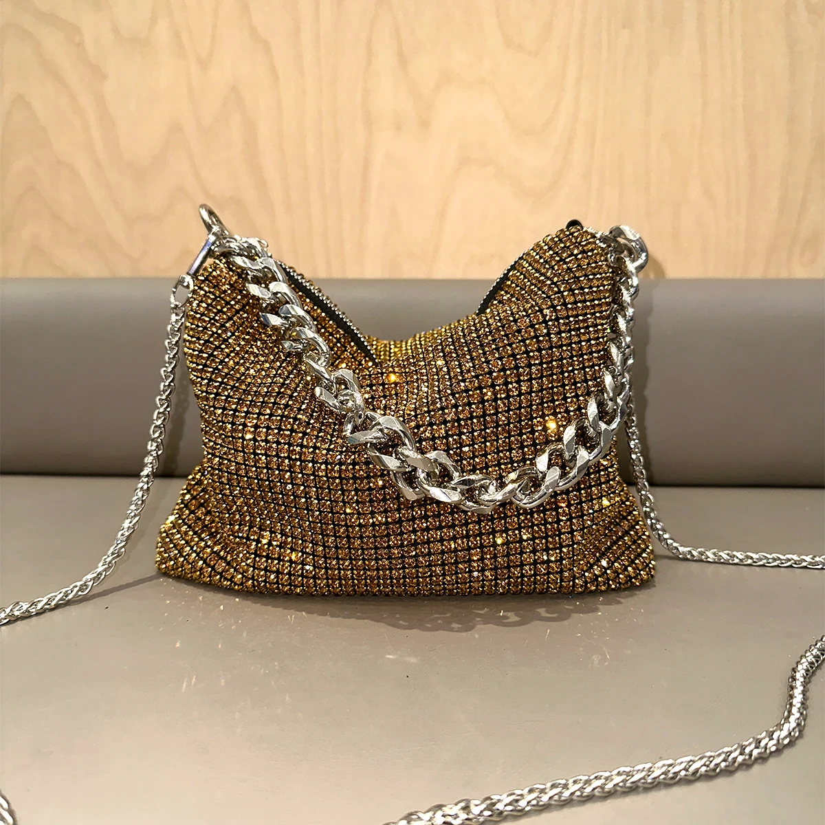 JIOMAY Fashion Evening Bag 2024 Luxury Bags Glamorous Rhinestone Purse Portable Purses for Women Shoulder Hand Bags Gold Purse