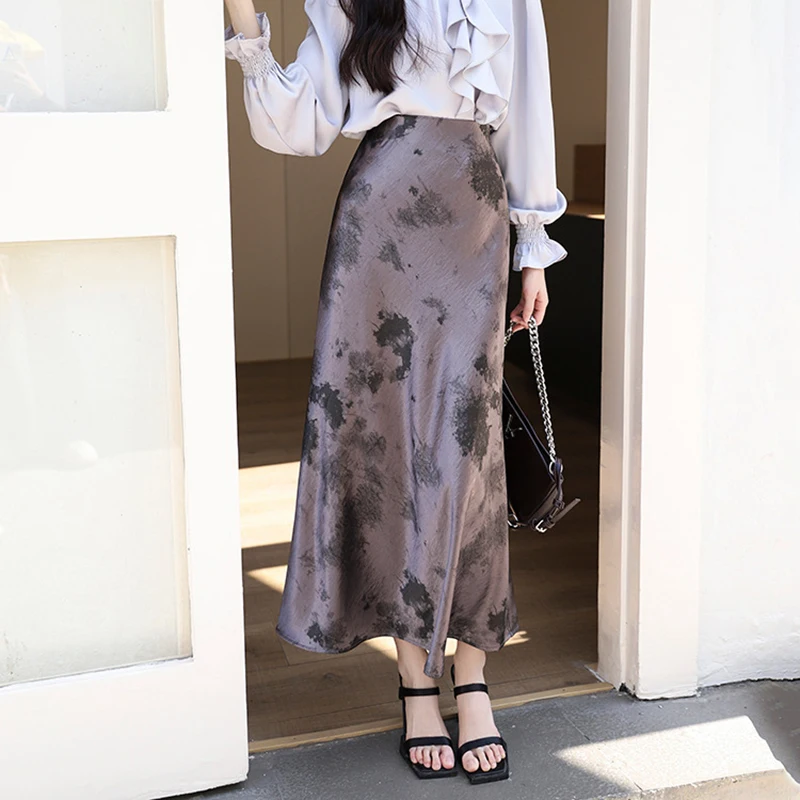 Retro Jacquard Acetate Satin Fishtail Skirt for Women's High-Waisted Slimming Skirt Midi Skirts Korean Printed Flower Skirts