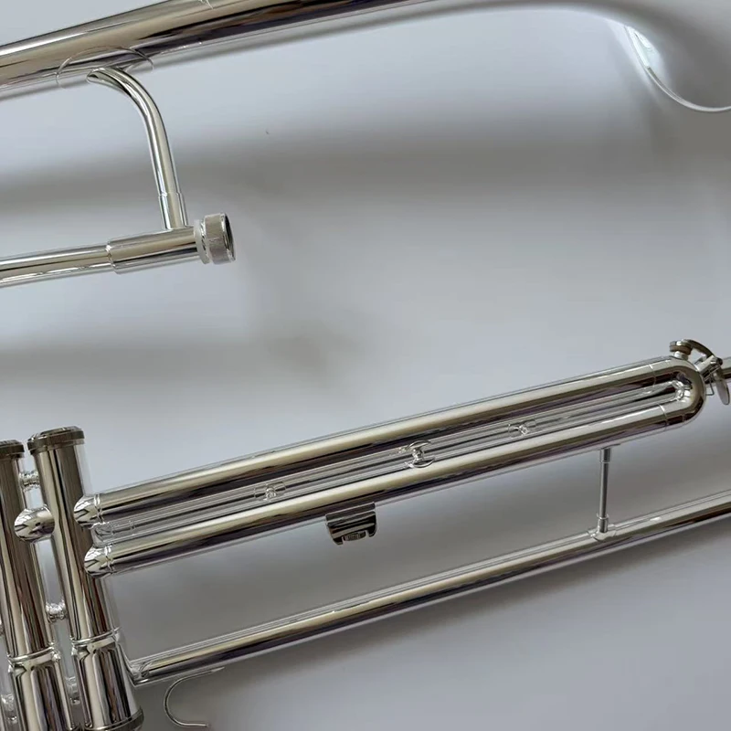 Yellow Brass Silver Plated Surface 3 Piston Valve Tenor Trombon with Engraving Flower Bell Trombon De Pistones