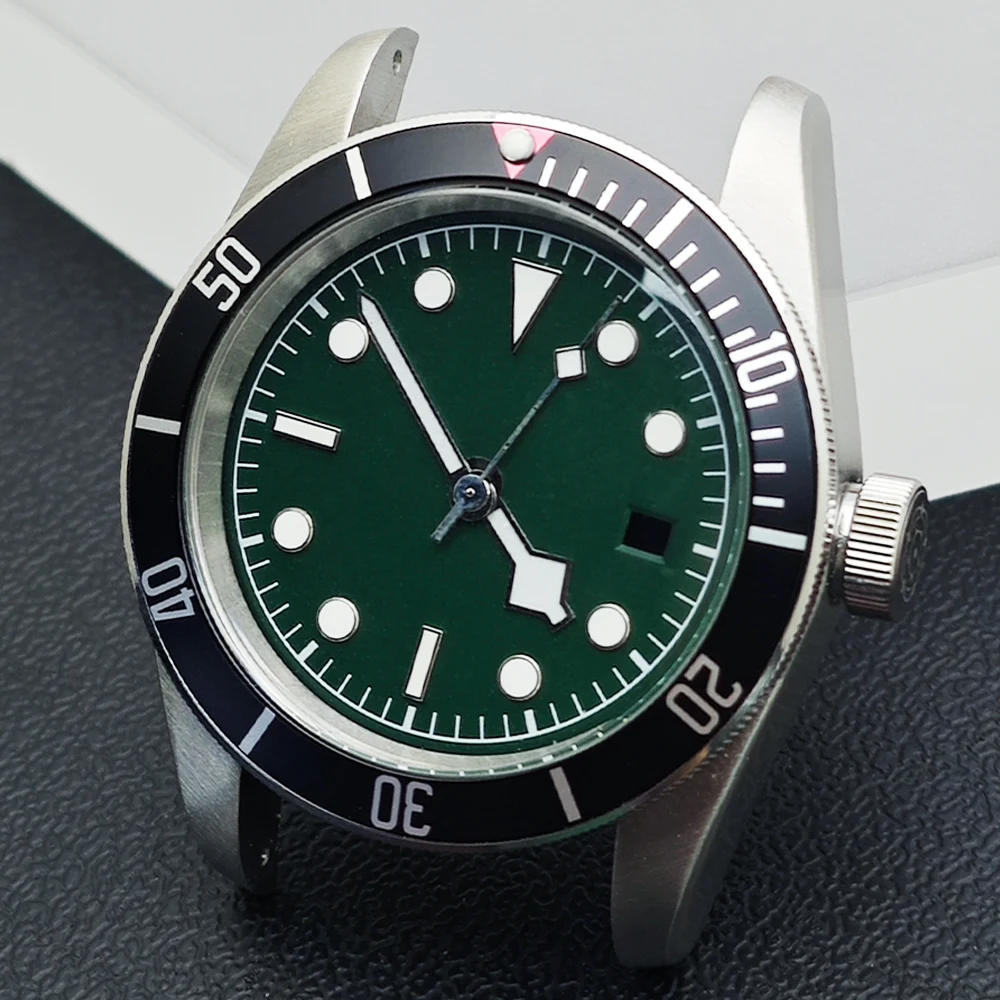 Cassa da 41 mm/30,5/31 mm quadrante verde luminoso adatto per accessori movimento 8215/8285 cinturino orologio da 22 mm parti di orologi orologi per uomo