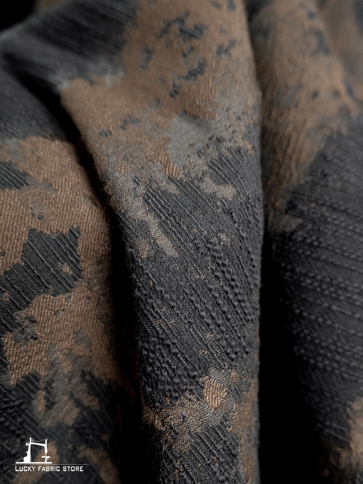 Mature Brown and Black Vintage 3D Textured Jacquard Retro Elegant Dress Coat, Creative Fashion Designer Fabric