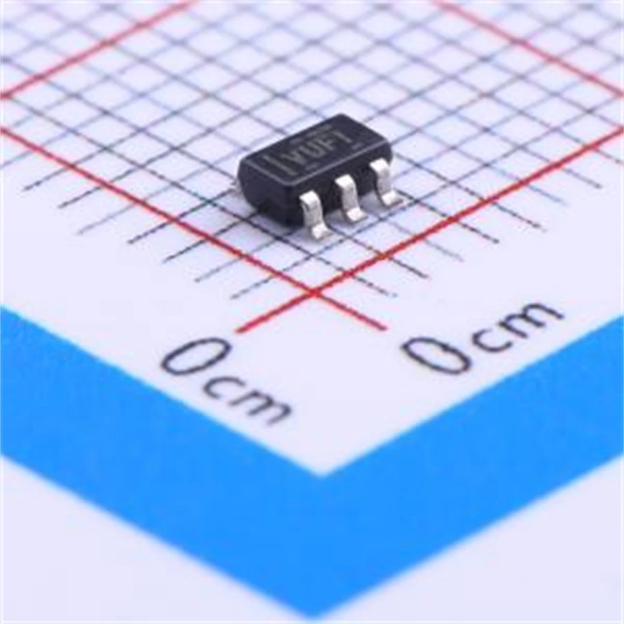 50 PZ/LOTTO TLV71333PDBVR (PMIC)