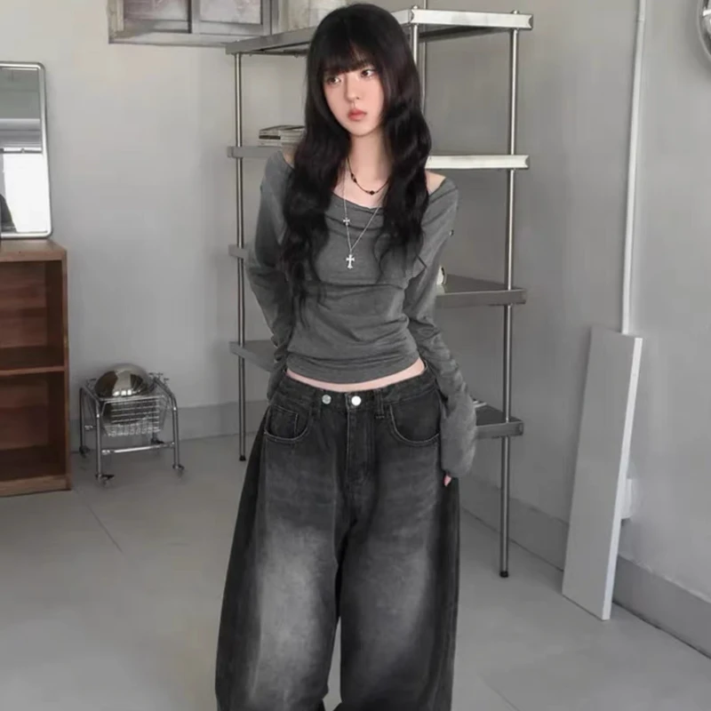 تي شيرت نسائي أنيق باللون الرمادي من Deeptown بدون أكتاف وأكمام طويلة على الموضة الكورية تي شيرت ضيق جمالي متين أساسي غير رسمي يناسب الجميع