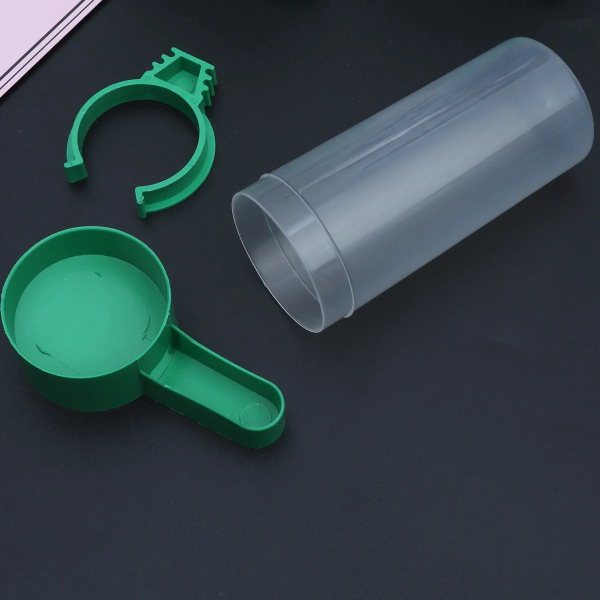 

5Pcs Bird Drinker Automatic Water Feeder Durable Plastic Clip Easy Refilling for Small Birds Parrot Budgie Cockatiel