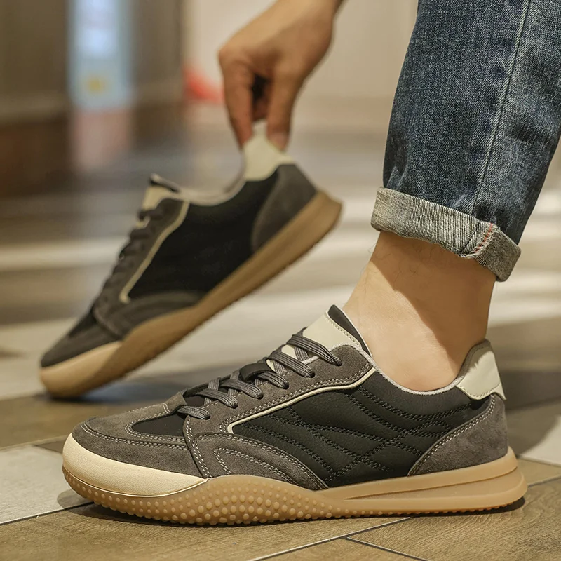 

Men Sneakers Autumn Luxury Breathable Low Help Comfortable Sports Shoes Fashion Vintage Non Slip Outdoor Casual Flats Large Size