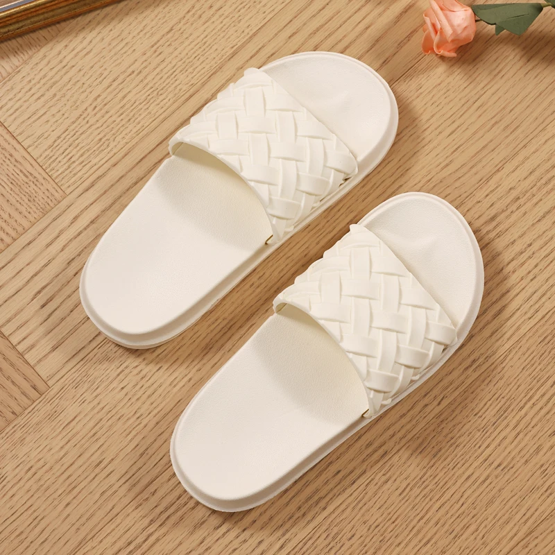 

Новые модные и повседневные женские сандалии большого размера на толстой подошве, легкие женские тапочки для походов и прогулок на открытом воздухе