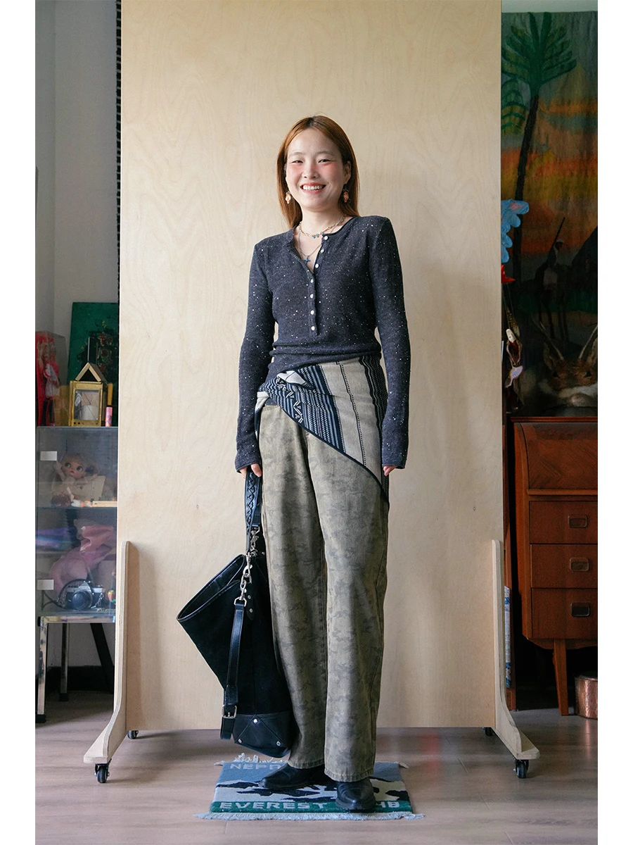 

Slim Fit Wool And Linen Sweater with iny Sequins And Wfle Collar by Rong Republic Star River Sle Commute Wind Autumn...