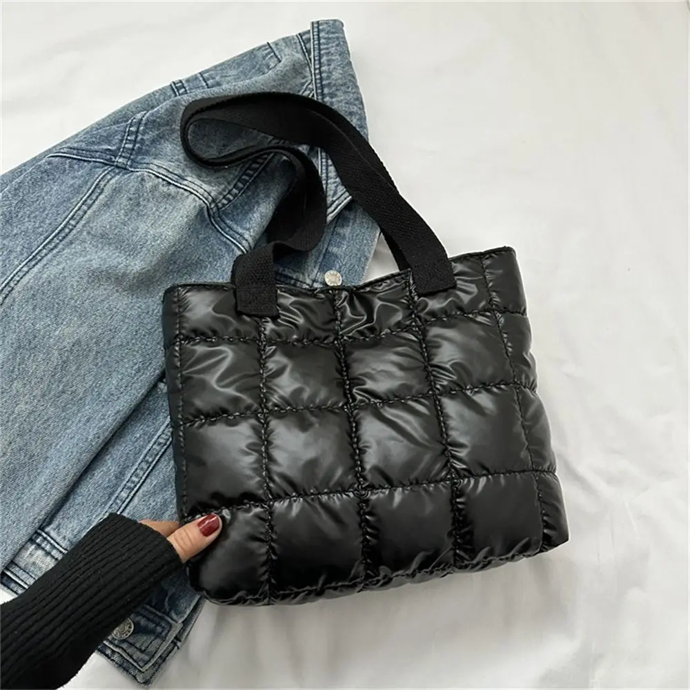 Women Retro Personality Large Capacity Quilted Shoulder Bags Casual Solid Color Handbags Down Cotton Padded Tote Shopping Bags