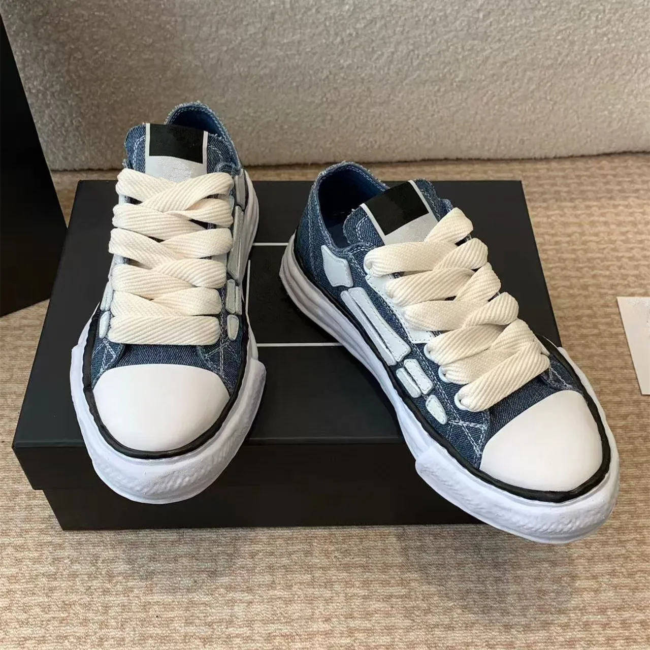 أحذية العظام للرجال والنساء سميكة القاع الارتفاع زيادة موضة الاتجاه منخفضة أعلى قذيفة رئيس شخصية مذابة قماش غير رسمي #3