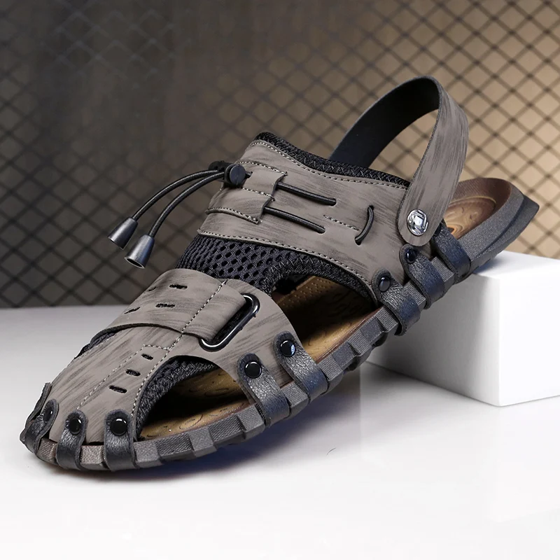 

Super Comfortable Soft-soled Summer Sandals For Men Outdoor Beach Shoes