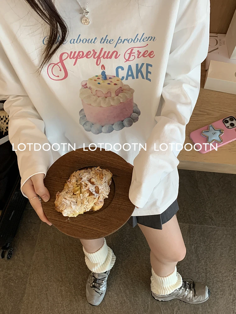 LOTDOOTN Y2K Sweet Tops Long Sleeves Cake Graphic T-Shirts Women 2024 Spring Autumn 100% Cotton Loose Vintage All-match T Shirts