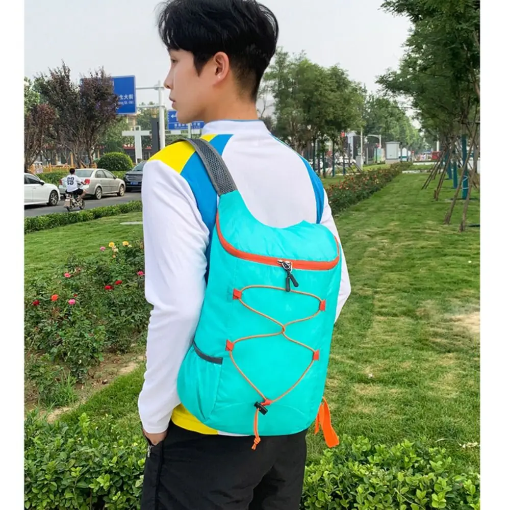 حقيبة ظهر رياضية قابلة للطي مقاومة للماء من نسيج النايلون، حقيبة ظهر للتخييم عالية السعة وخفيفة الوزن للغاية للمشي لمسافات طويلة