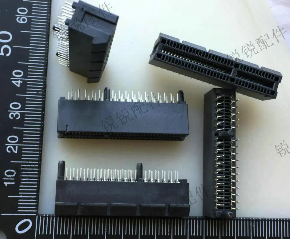 

For PCIE-64P slot, computer graphics card main board connector, guide post plug-in 64P PCIE graphics card socket