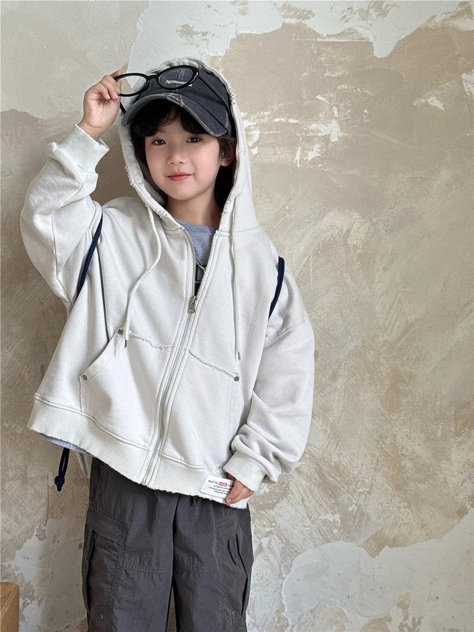 2025 ملابس الأطفال الخريف الأطفال مقنعين سترة سترة سترة رياضية الرجعية #6