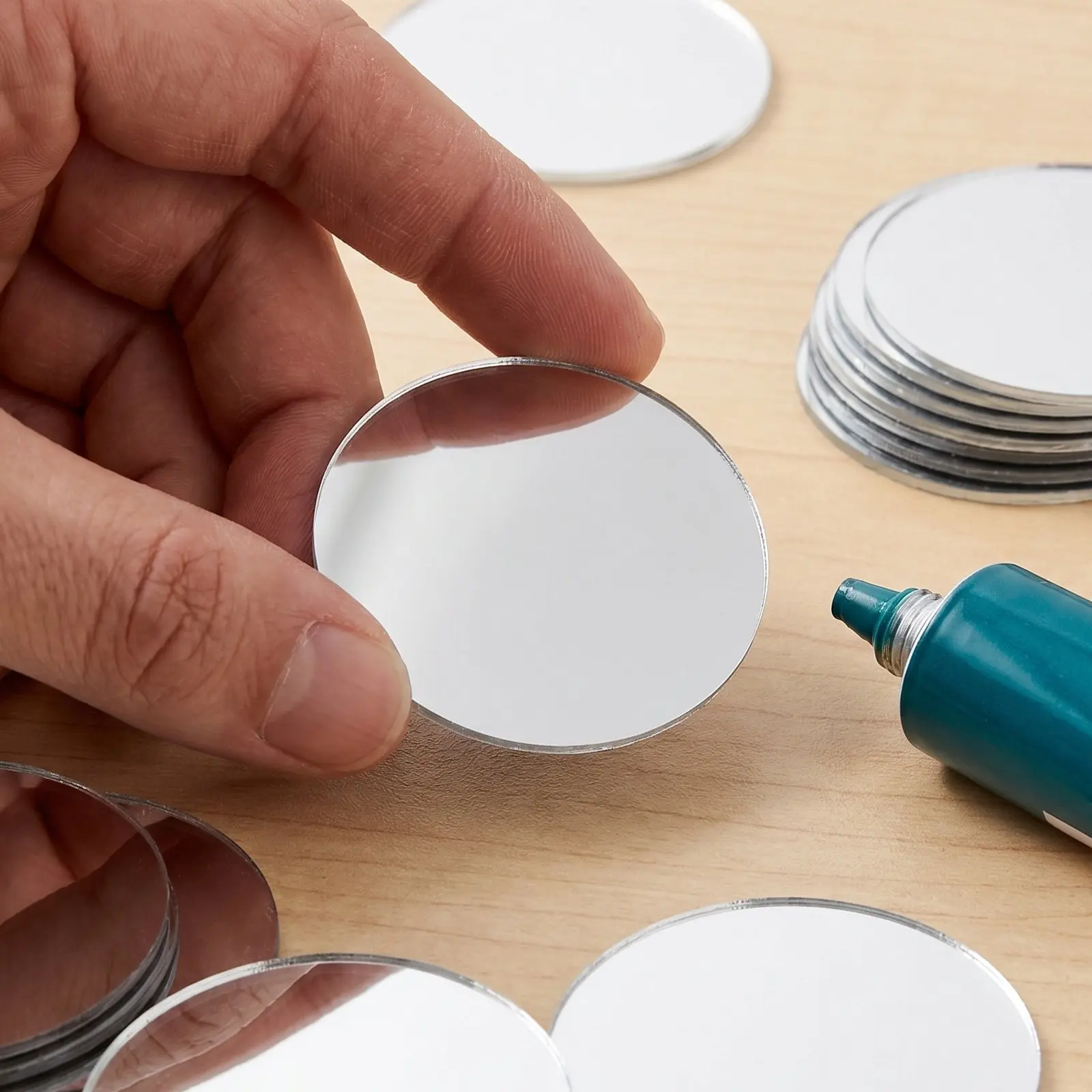 120Pcs Mini Round Mirror Tiles Acrylic Self Adhesive Silver for Mosaic Arts Wall Decoration Craft Projects Mirror Small Pieces