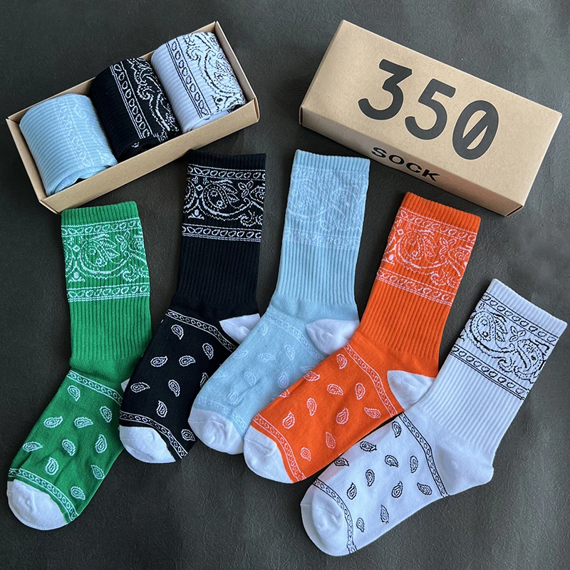 

3 Pairs/Box Men's Socks Green Trendy Cashew Blossom Hip Hop Dunk Bandanas Funny Sock Women Cotton AF1 Collocation